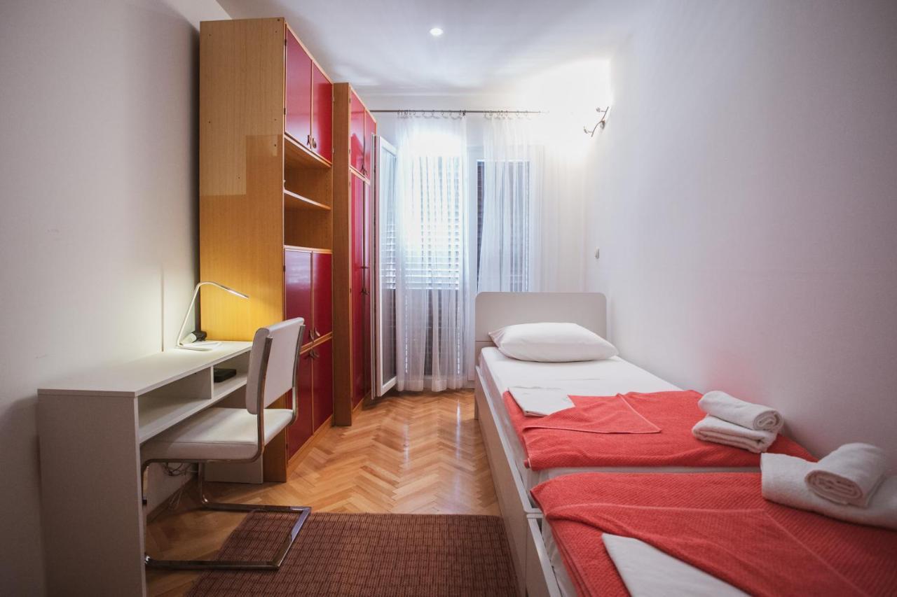 Comfort Sea View Apartment Дуги Рат Екстериор снимка