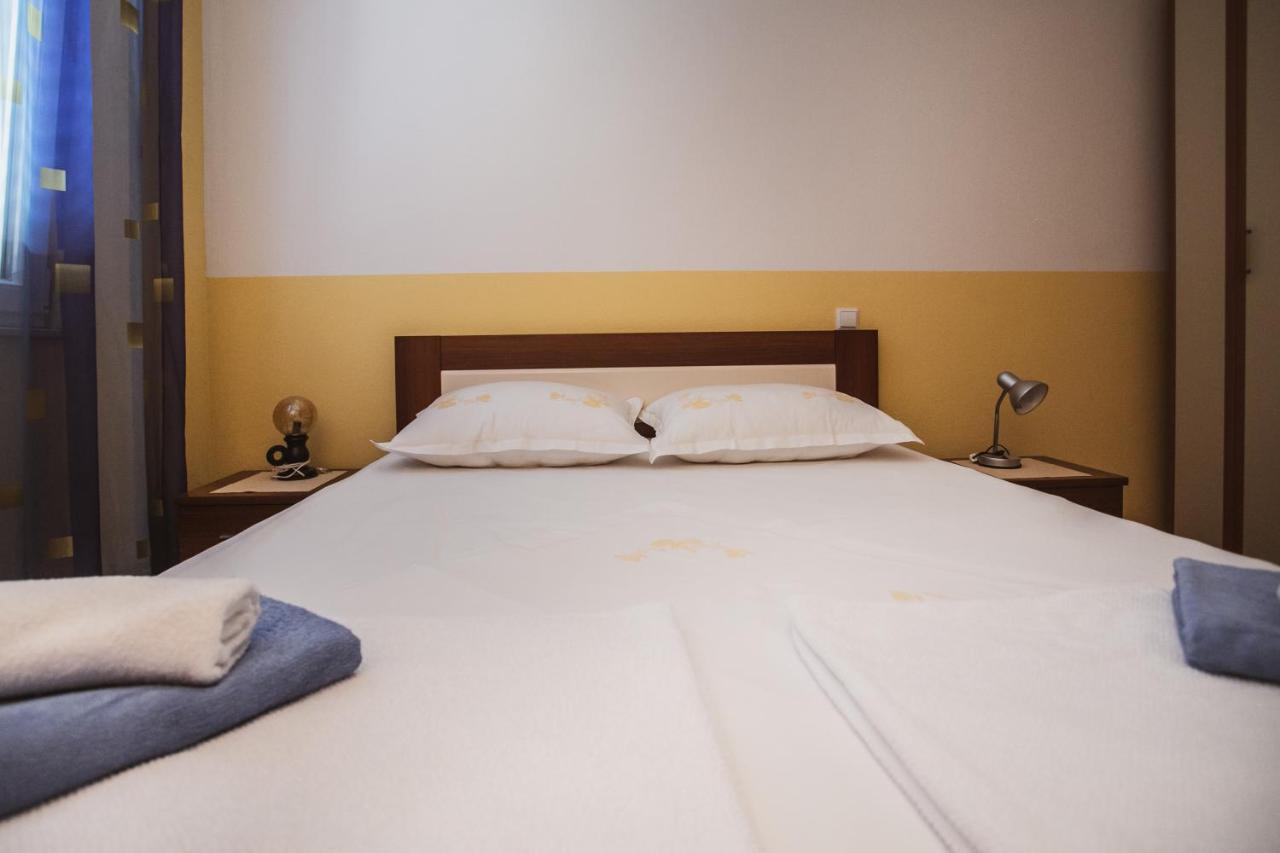 Comfort Sea View Apartment Дуги Рат Екстериор снимка